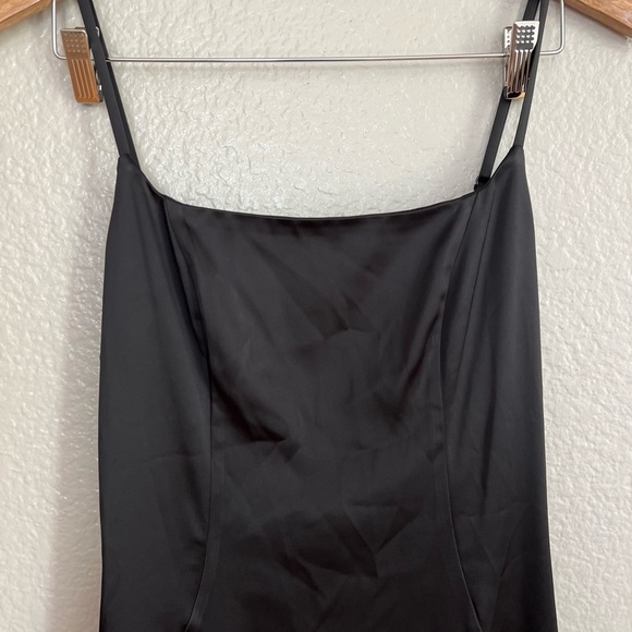 NWOT Black Satin Backless Mermaid Maxi Dress - Picture 4 of 9